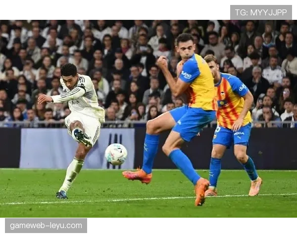 贝林厄姆状态火热，被赞有望接班齐达内成中场新星