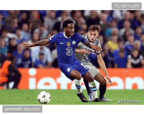 奥利塞vs萨卡:比赛决策与稳定性差异解析 奥利塞vs萨卡:比赛决策与稳定性差异解析