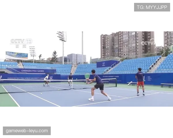 董志豪这生活咋这么整齐？一边球场拼命一边家里简直五星级酒店版窝点吧？